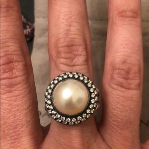 David Yurman beautiful Pearl moonstone w/ diamonds
